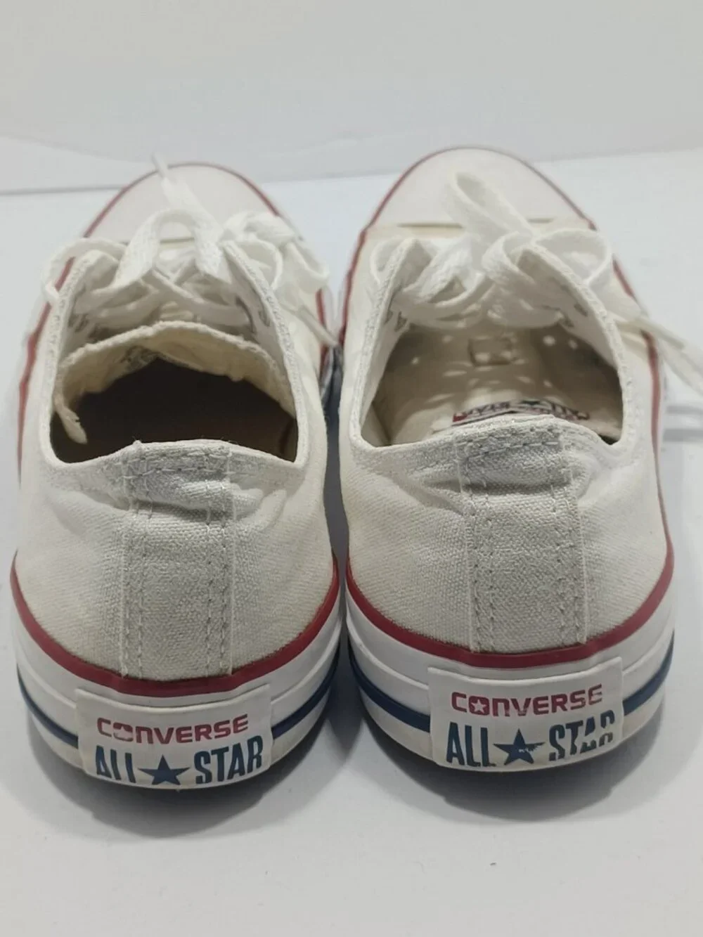 Converse All Star Low Top White with Red and Blue Stripe Size 6 Men, 8 Women L